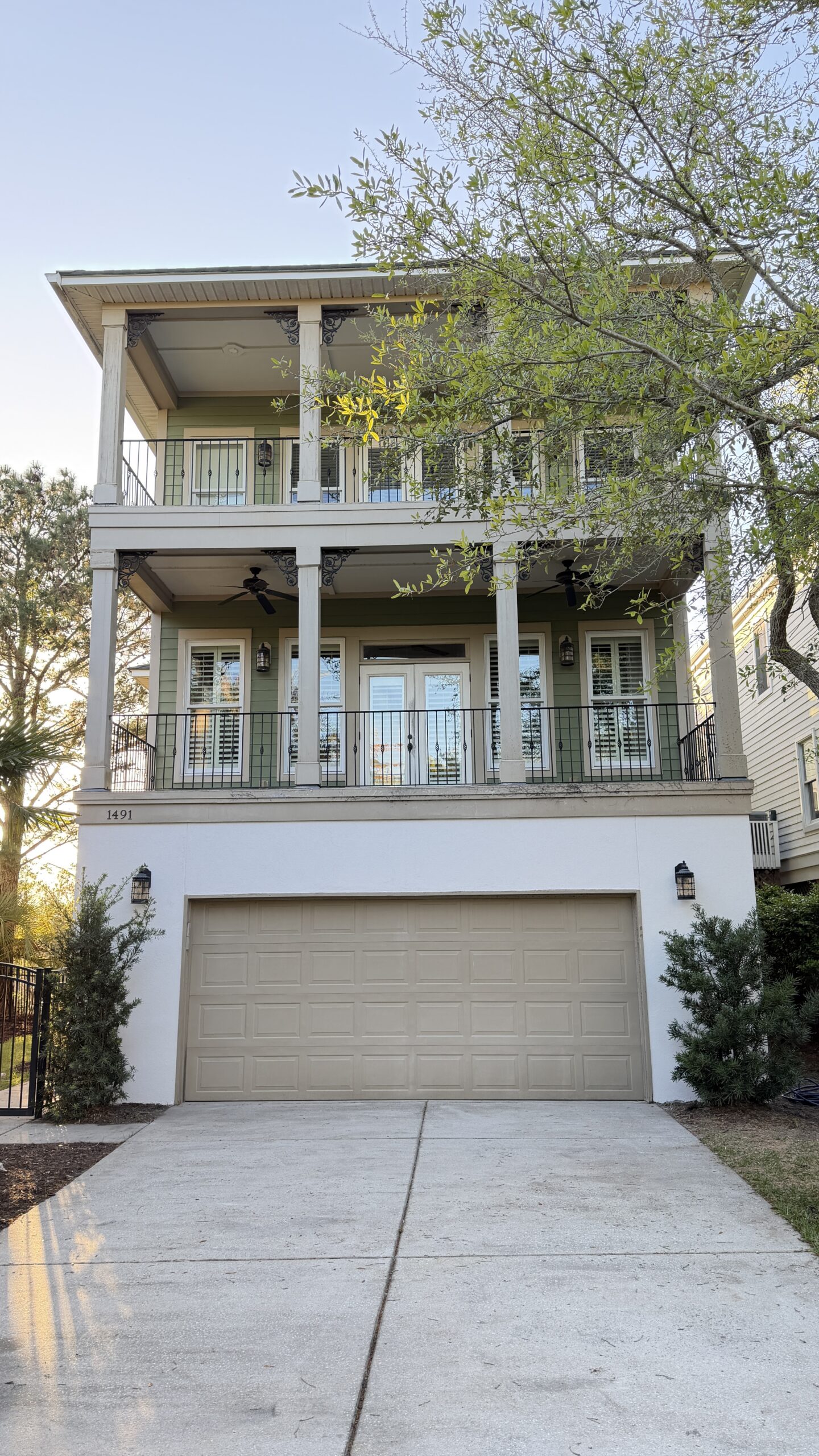 Johns Island, SC Sto White Stucco 1.0 Fine Texture Resurfaced